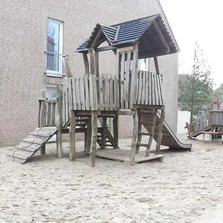 Apartment 514 In Tossens Stick